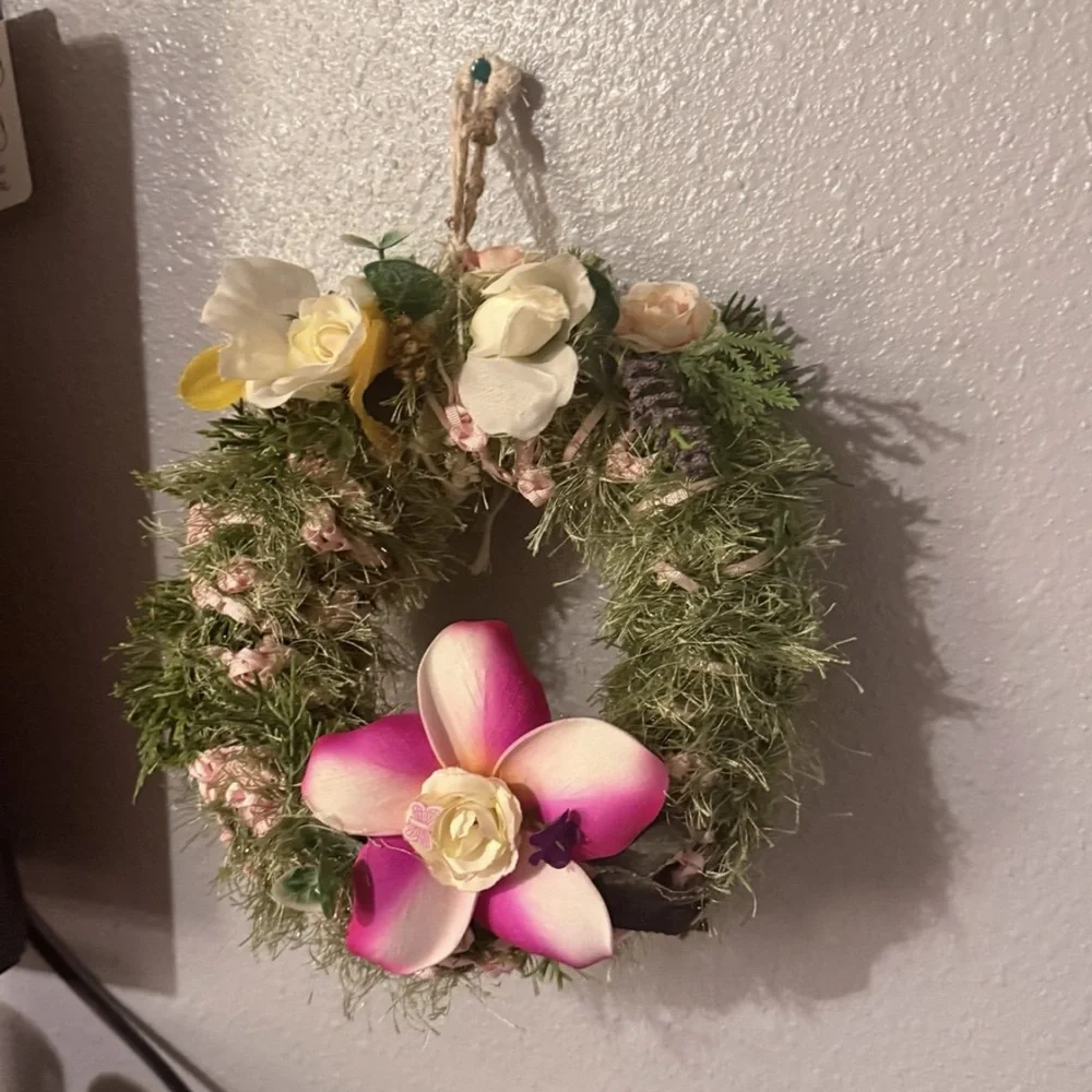 808 beads Floral Wreath with Pink and Cream Flowers